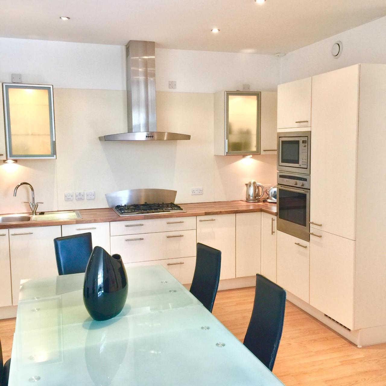 River Clyde West End Apartment - 2 Bedrooms Glasgow Exterior foto